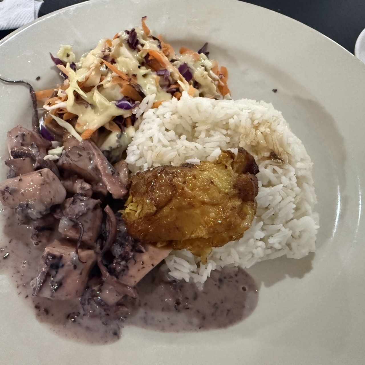 Pulpo en salsa caribeña