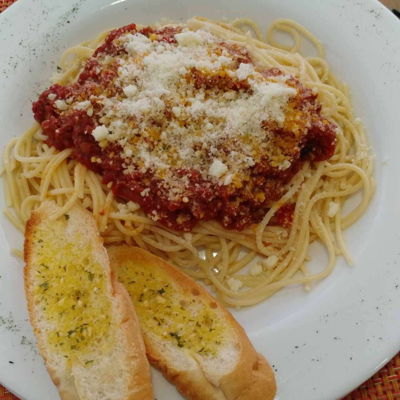 Spaguetty bologñesa