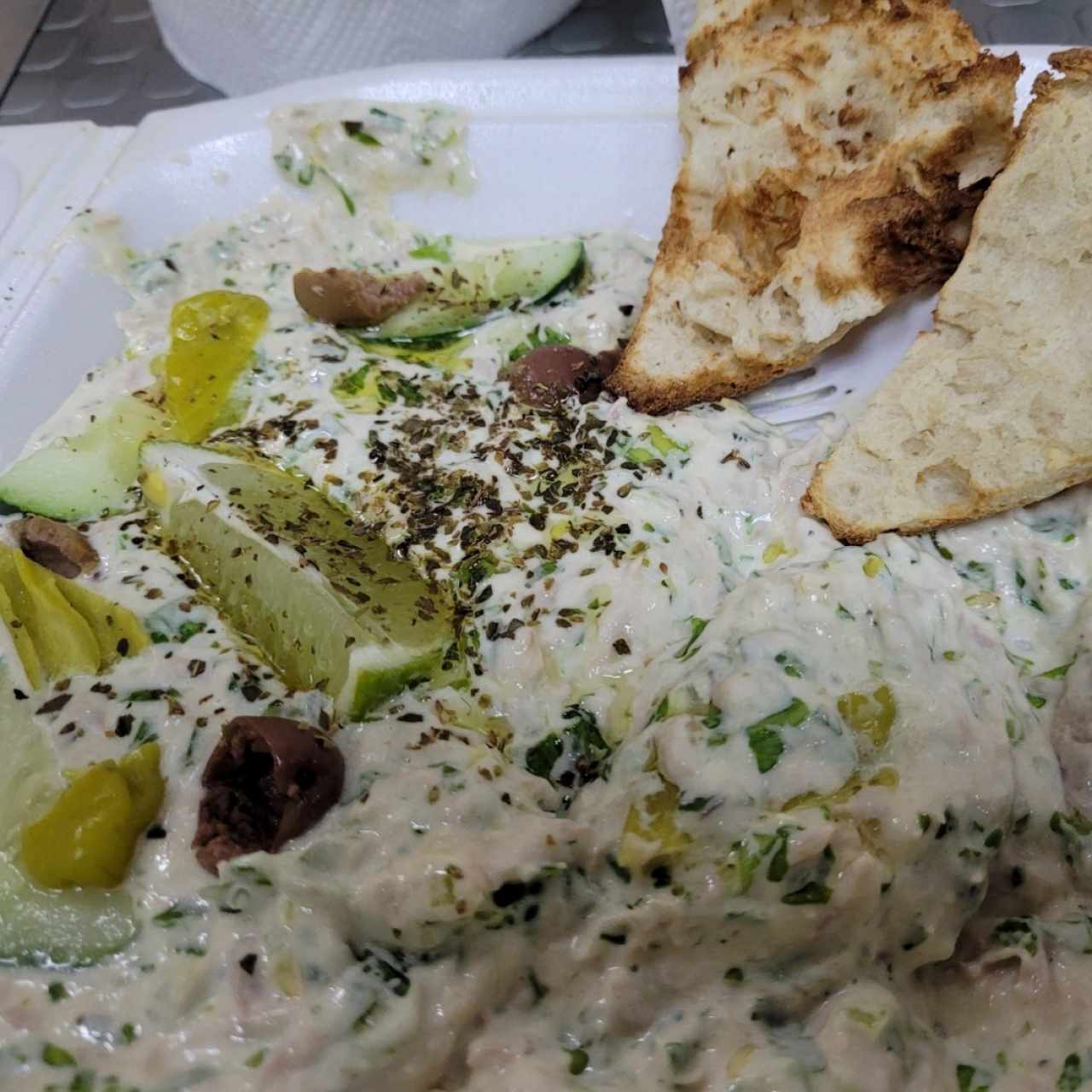 Ensaladas - Tuna Tost