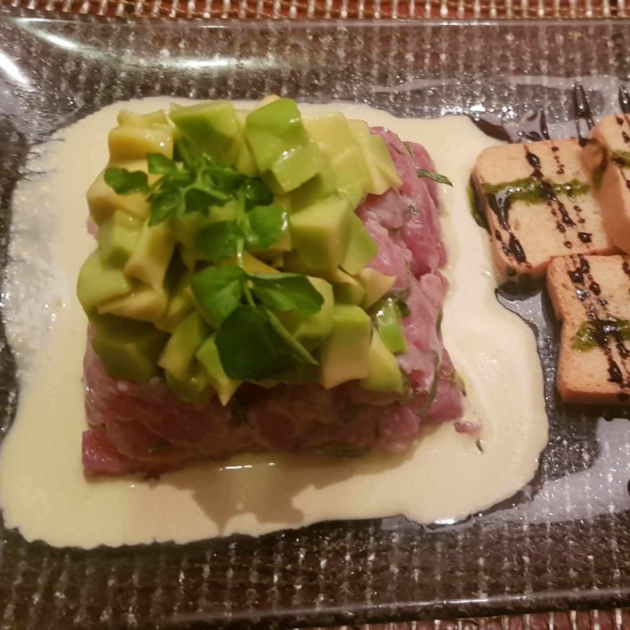 TARTAR DE ATÚN ACEBICHADO