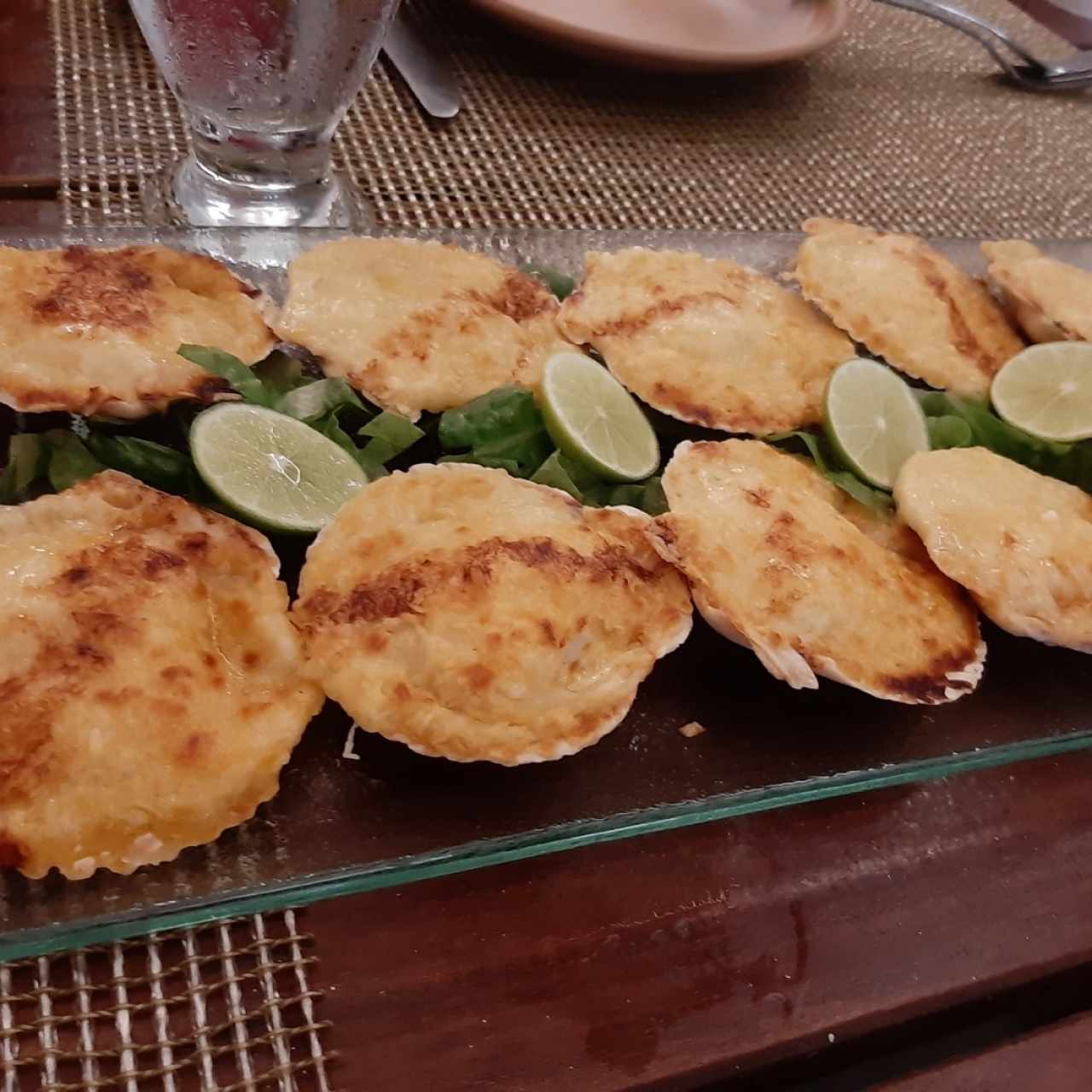 CONCHAS A LA PARMESANA (10 unid.)