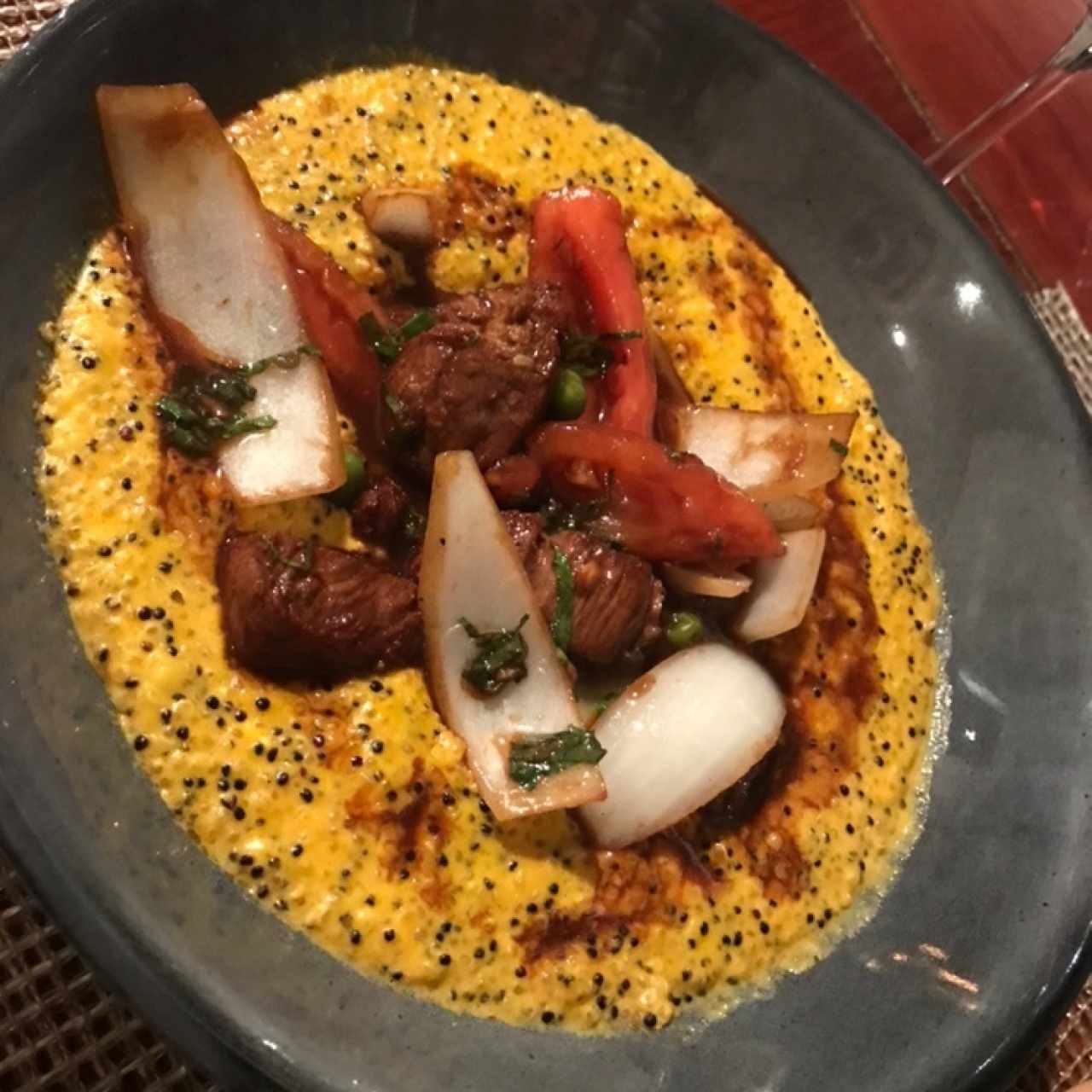 RISOTTO DE QUINOA CON LOMO SALTADO