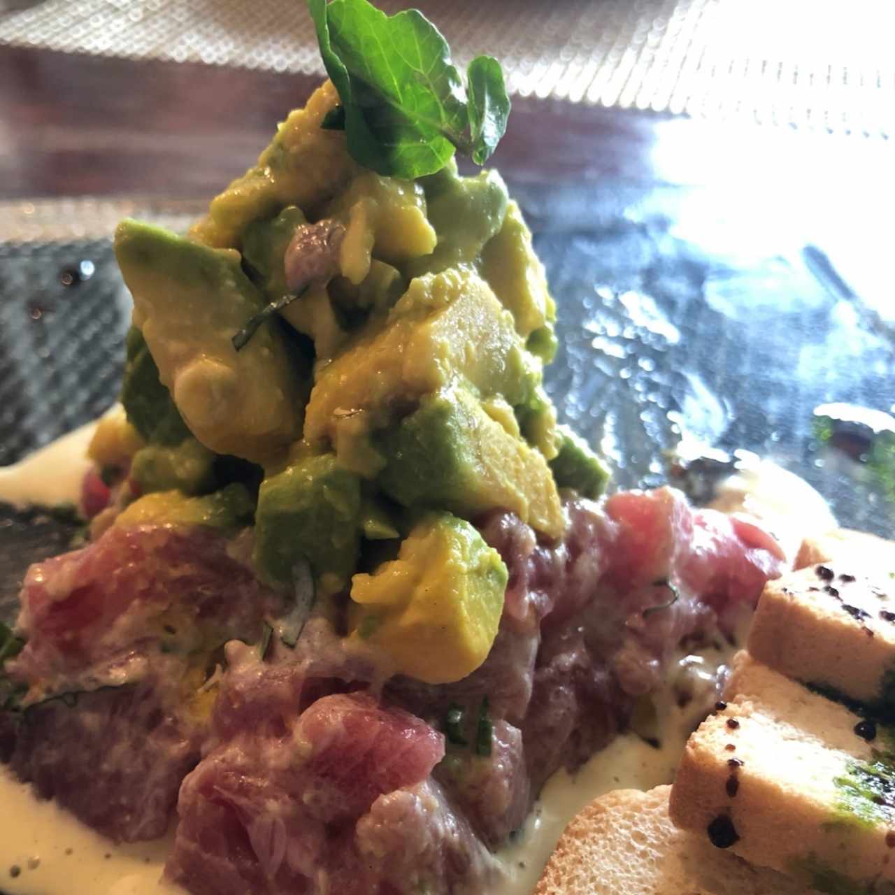 TARTAR DE ATÚN ACEBICHADO