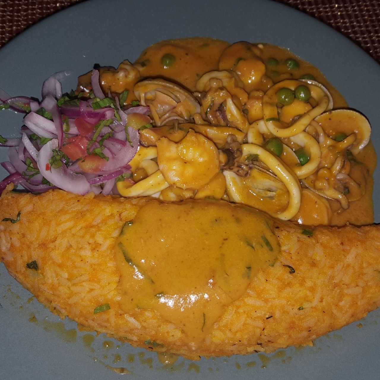 TACU TACU DE MARISCOS