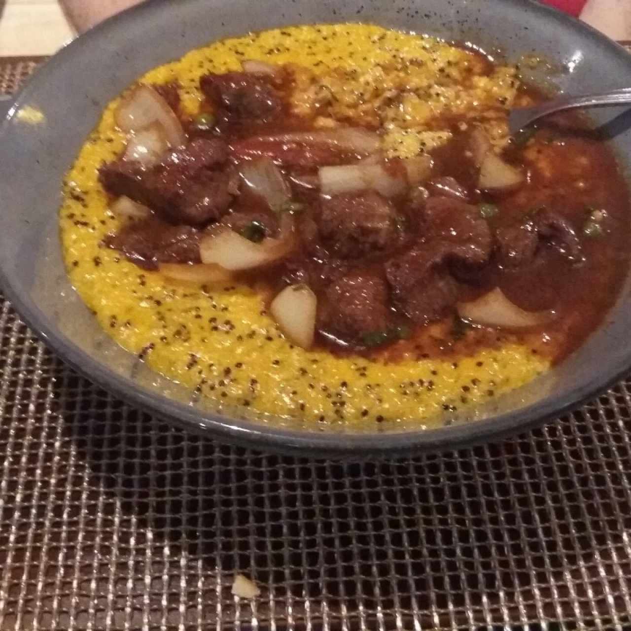 RISOTTO DE QUINOA CON LOMO SALTADO