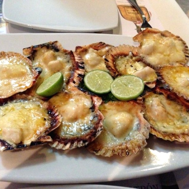 Conchas a la Parmesena