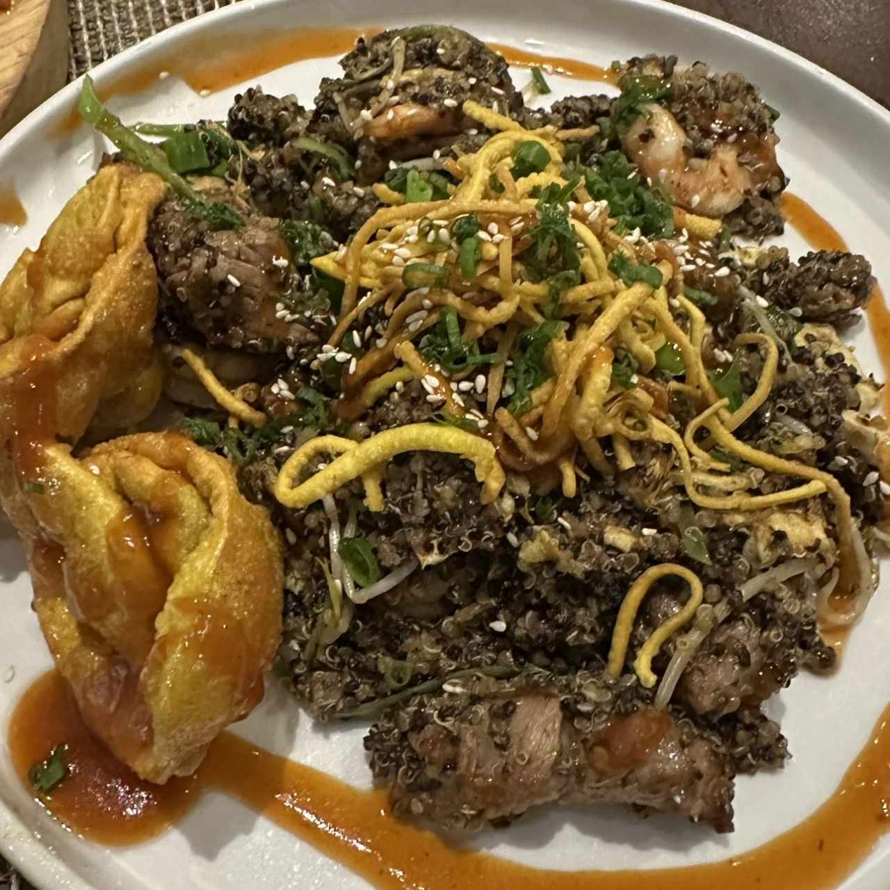 Lomito camarones con quinoa 