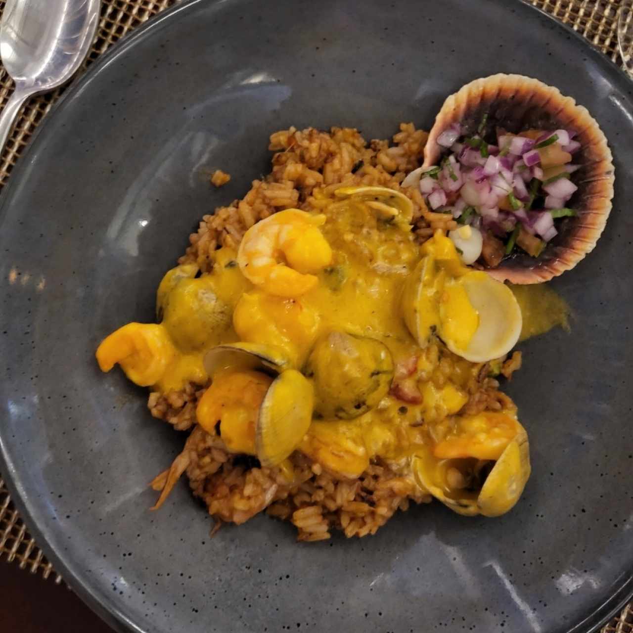 ARROZ CALLAO CON MARISCOS