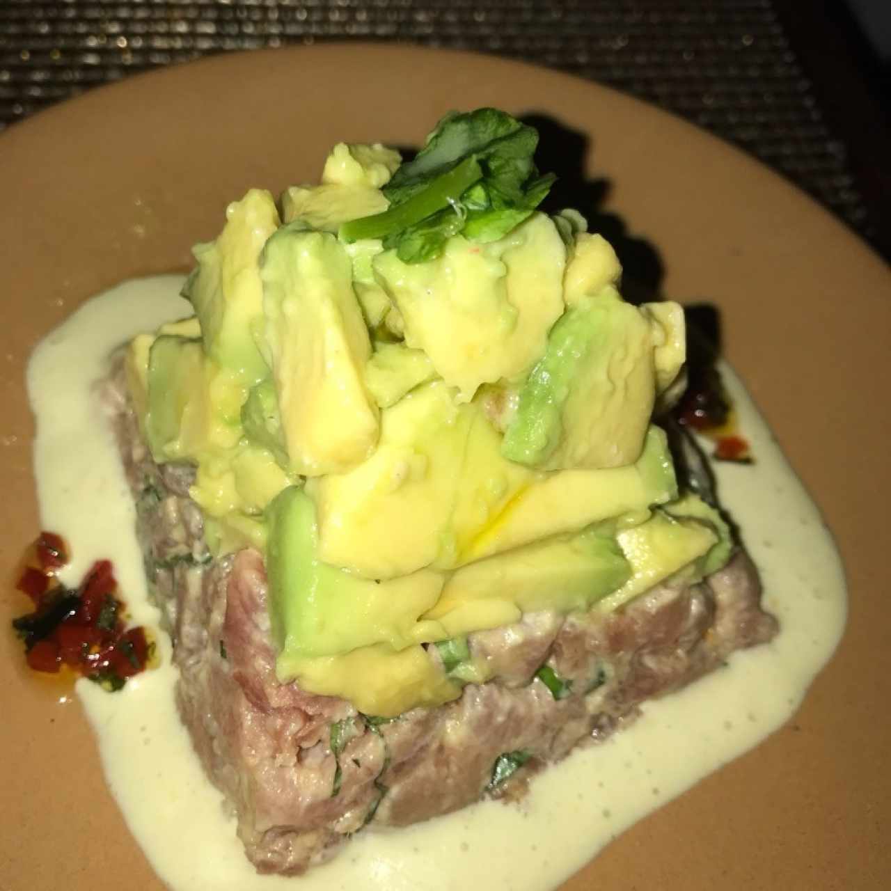 TARTAR DE ATÚN ACEBICHADO