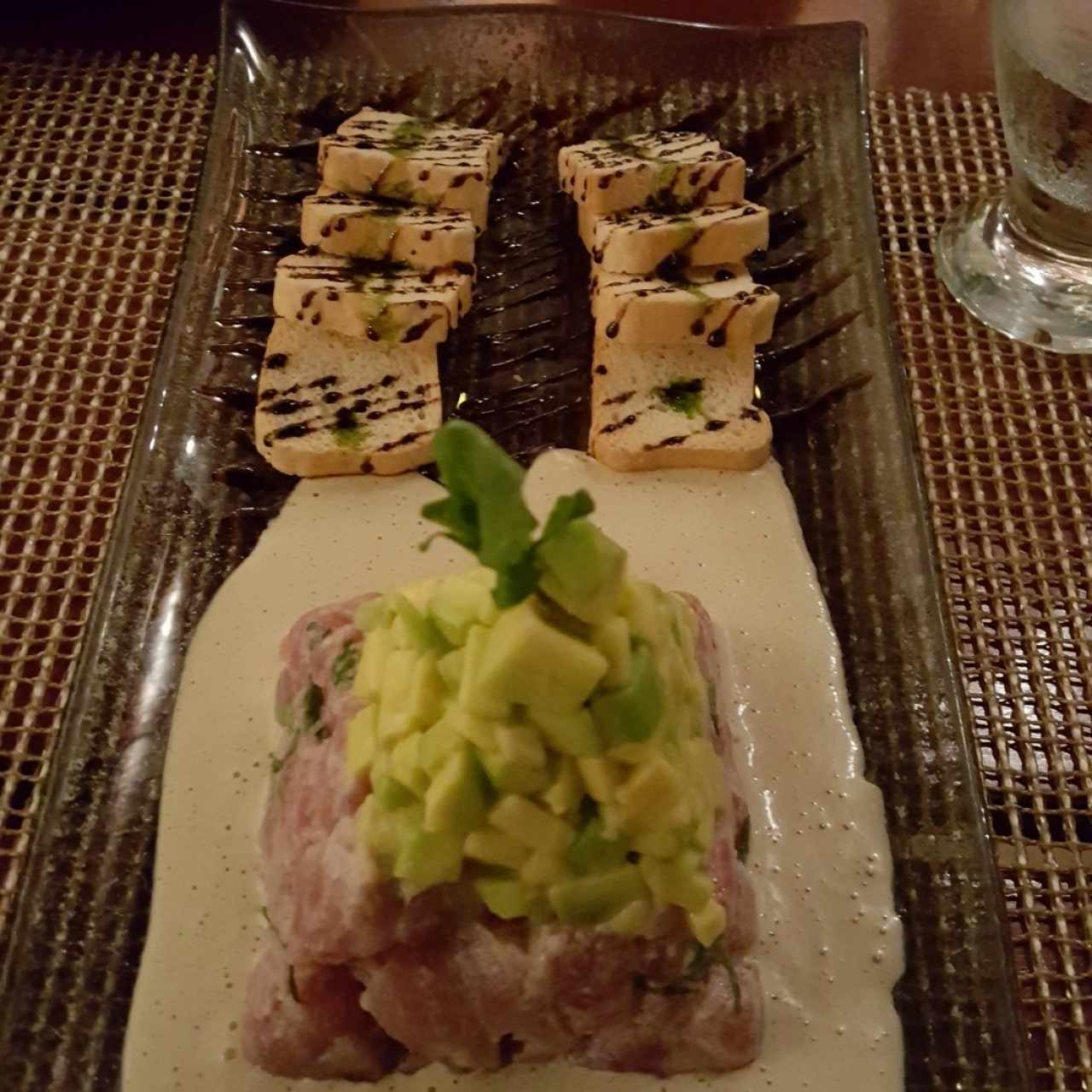 TARTAR DE ATÚN ACEBICHADO