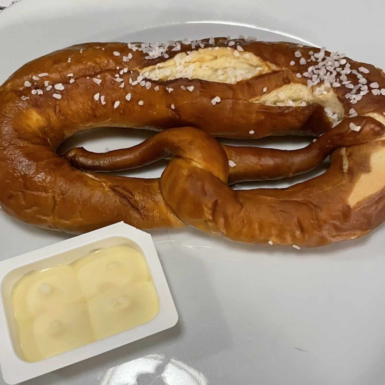 Laugenbrezel -Pretzel de Lejía