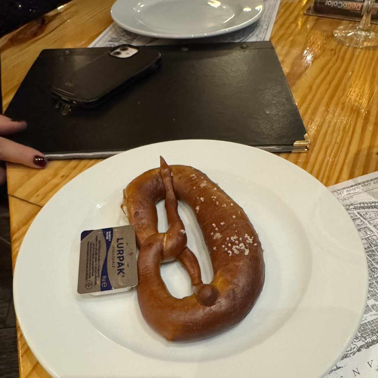 Laugenbrezel -Pretzel de Lejía