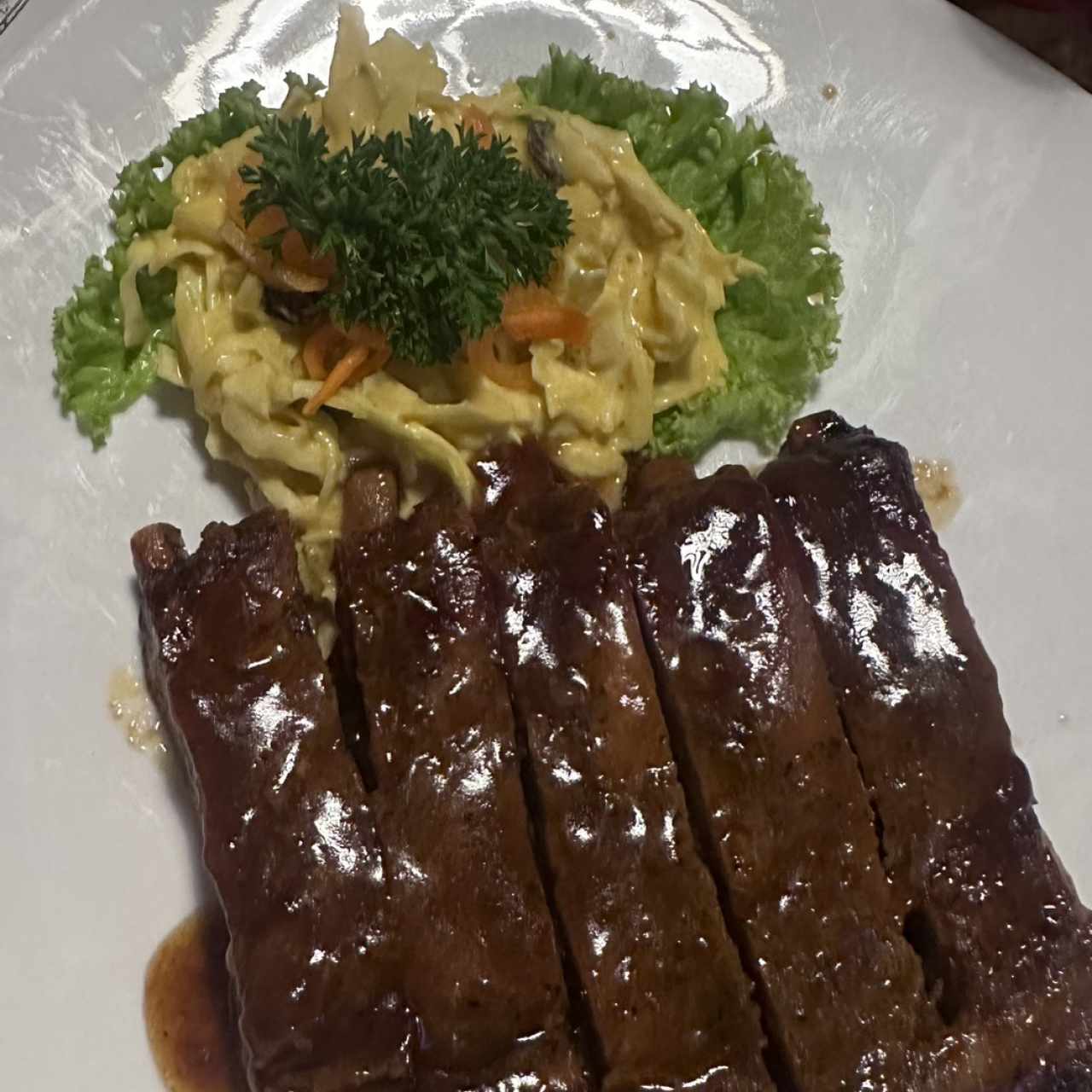 Platos Fuertes - Baby-Back Rippchen