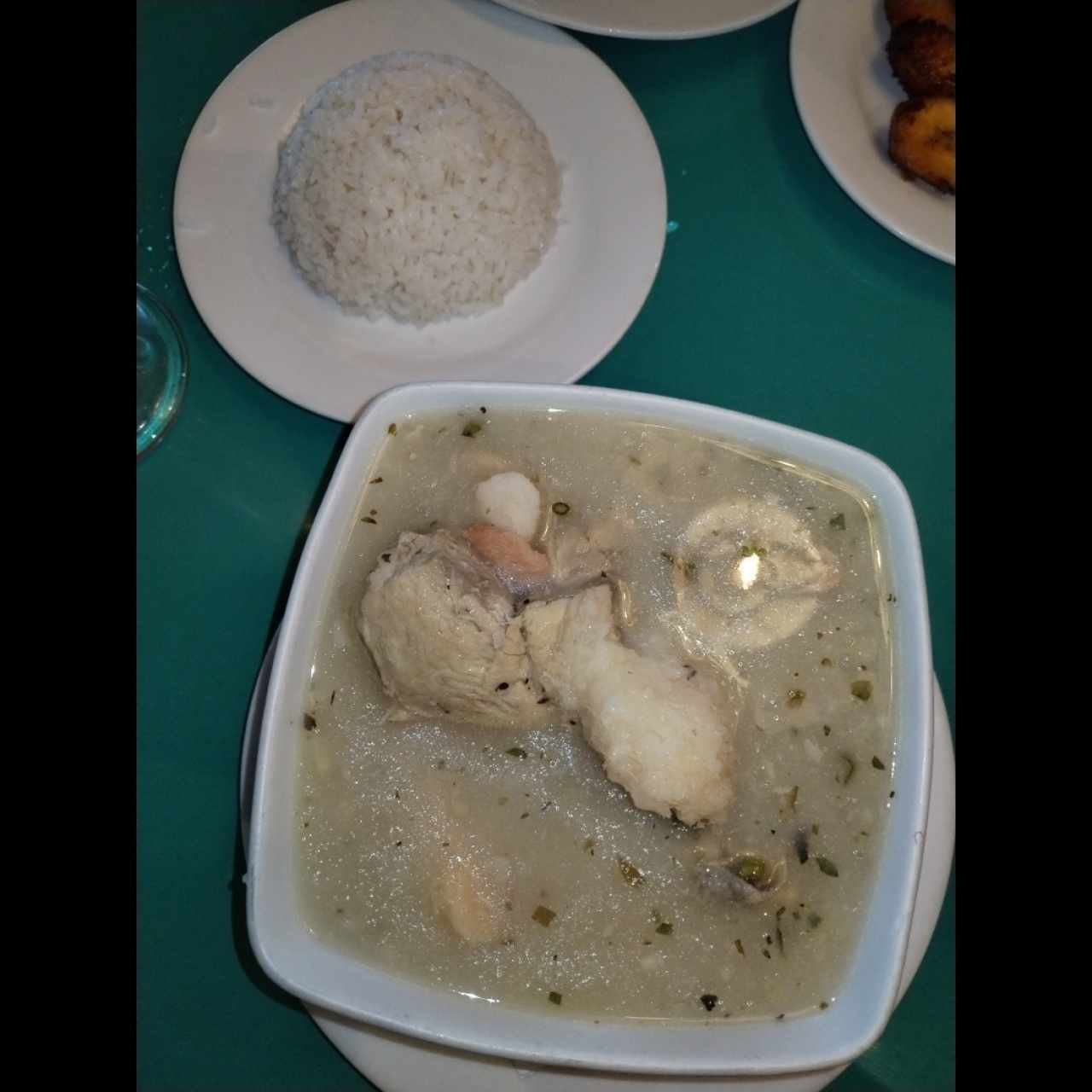 NUESTRAS SOPAS - Sancocho de Gallina