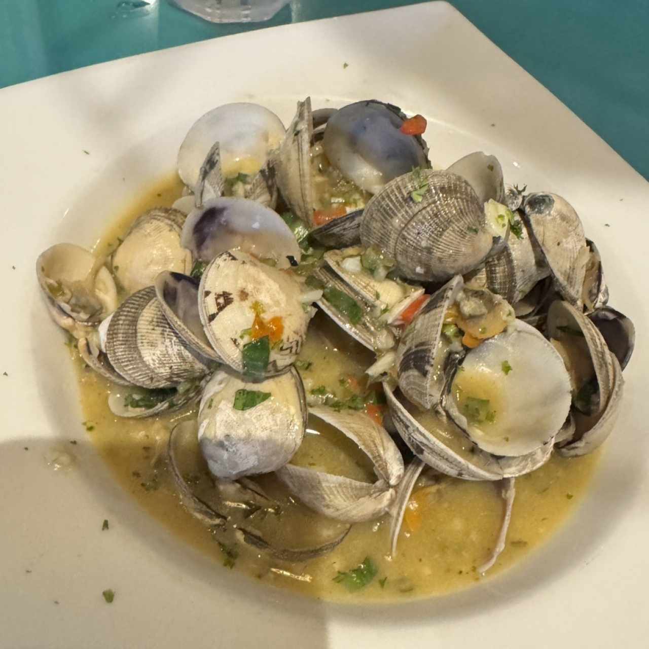 PARA EMPEZAR - Almejas al Ajillo
