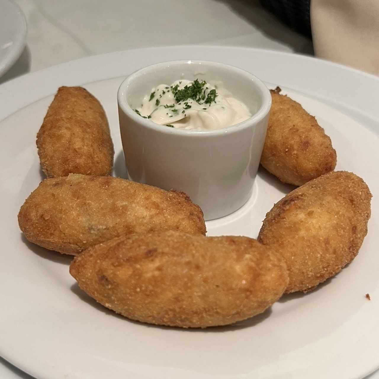 APERITIVOS CALIENTES - Croquetas de Bacalao