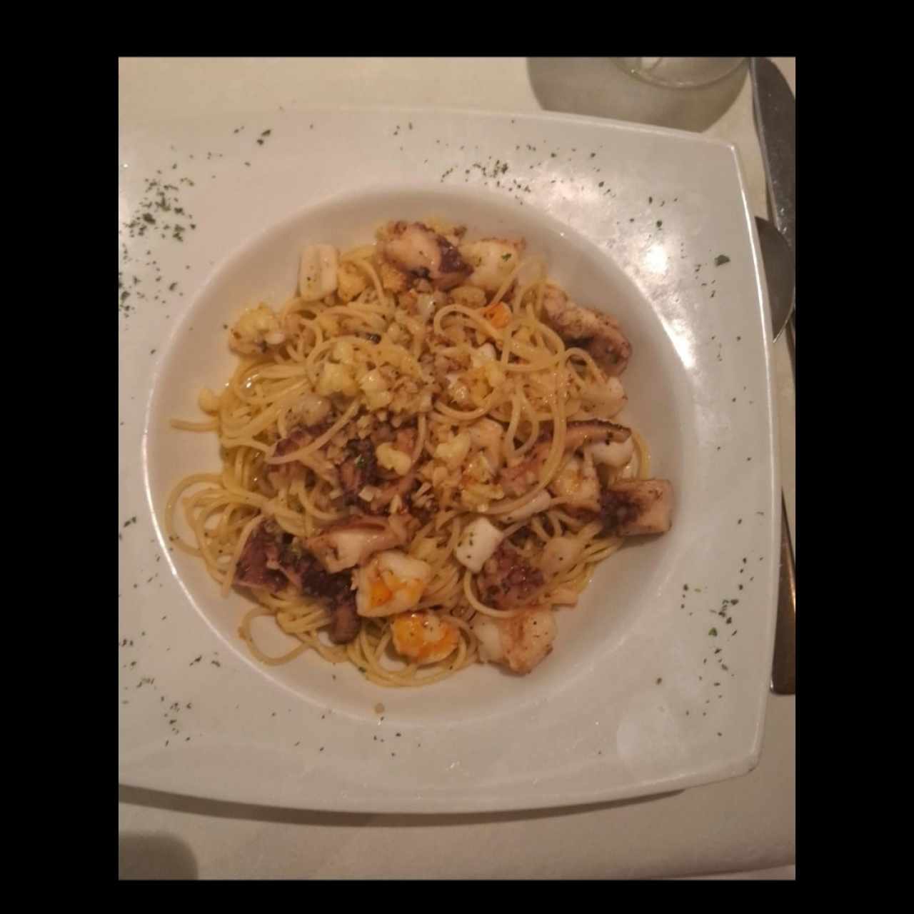 Spaghettini Oleo con Mariscos