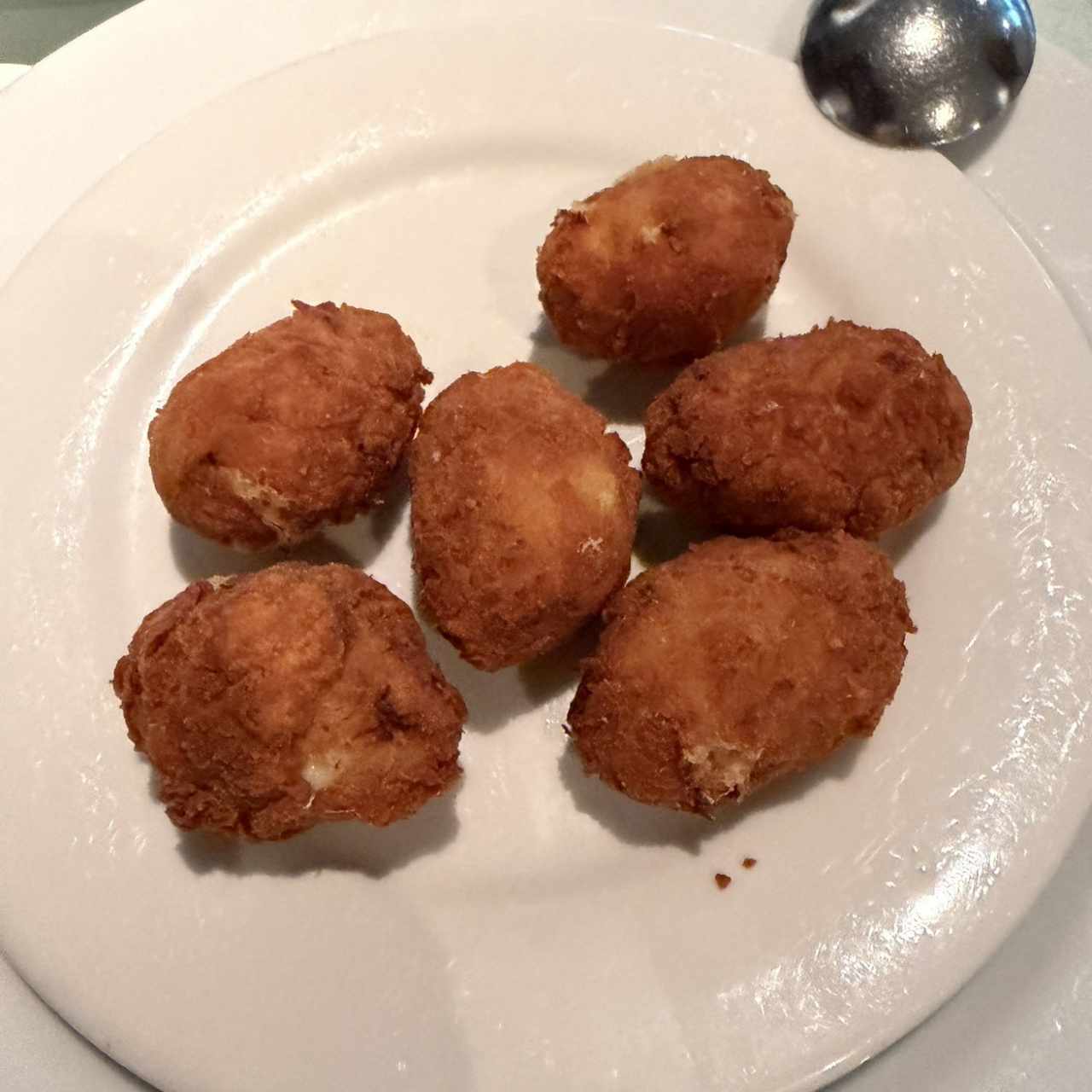 APERITIVOS CALIENTES - Croquetas de Bacalao