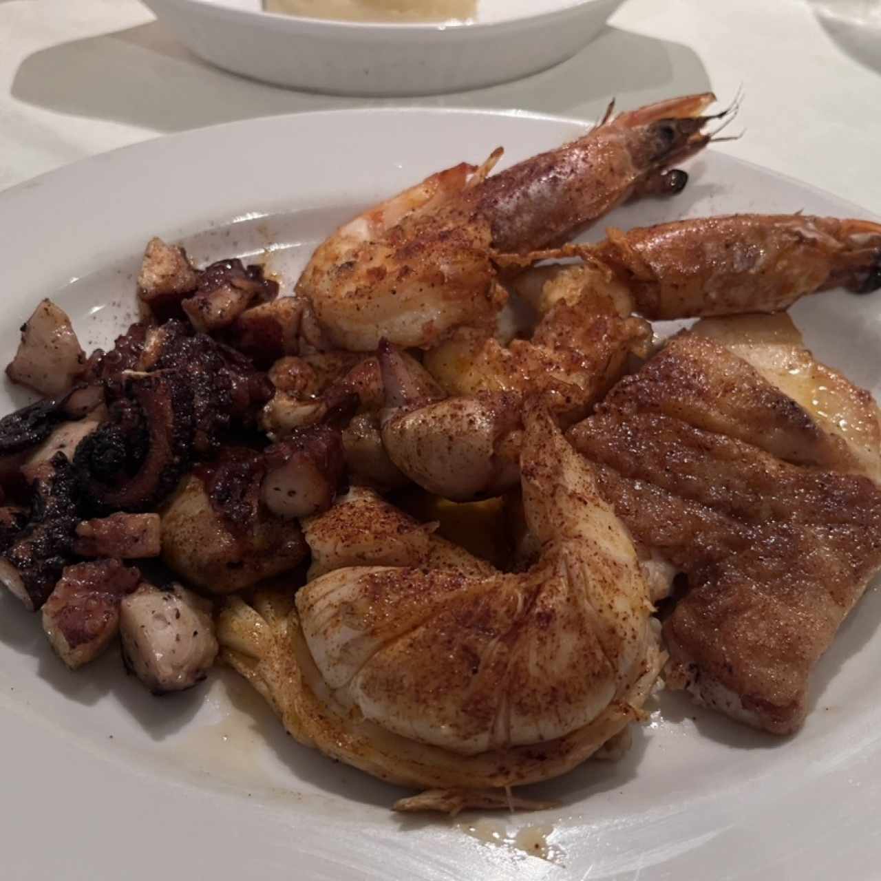 ALTA MAR - Parrillada de Mariscos