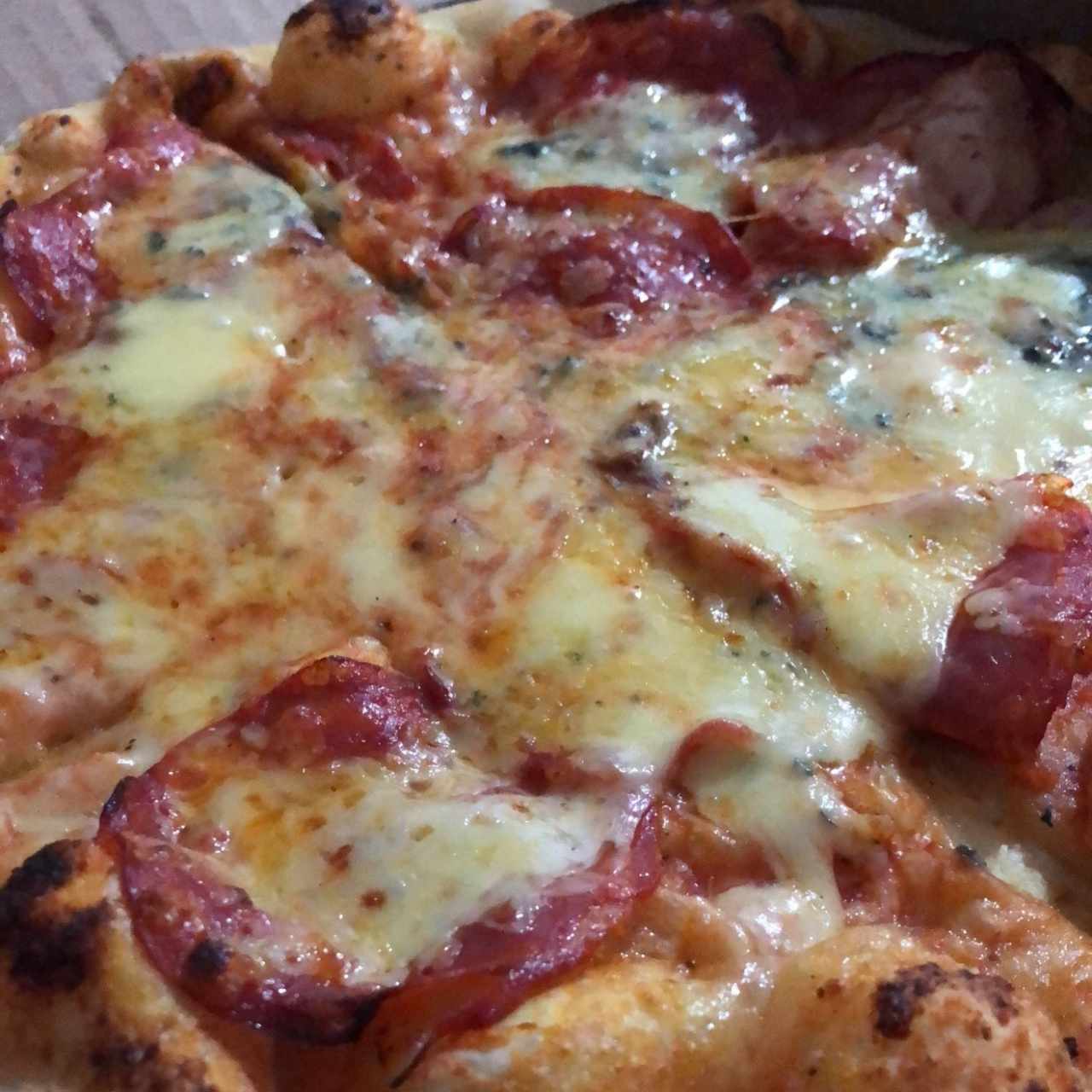 pepperoni y quedo azul