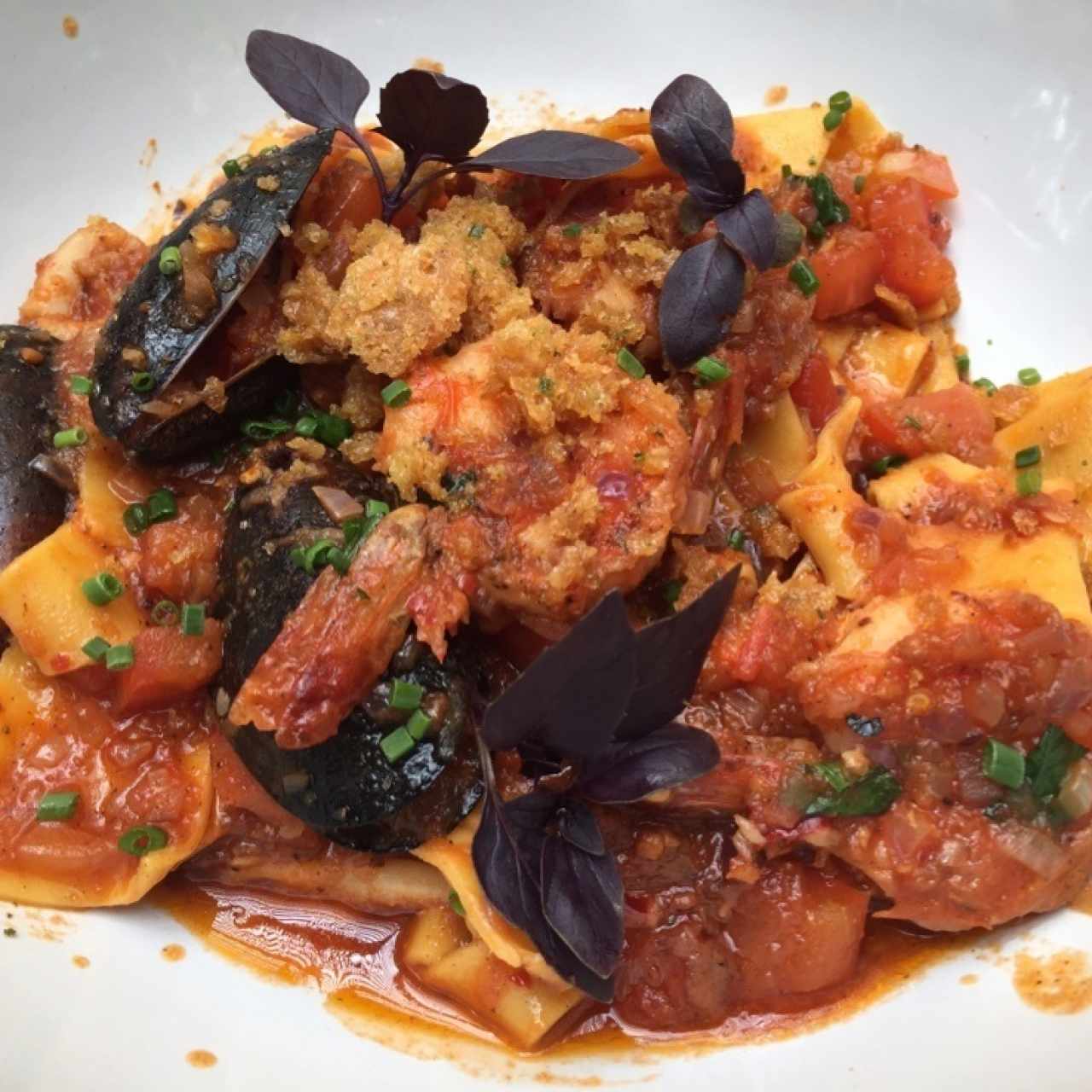 malfati arrabiatta de mariscos