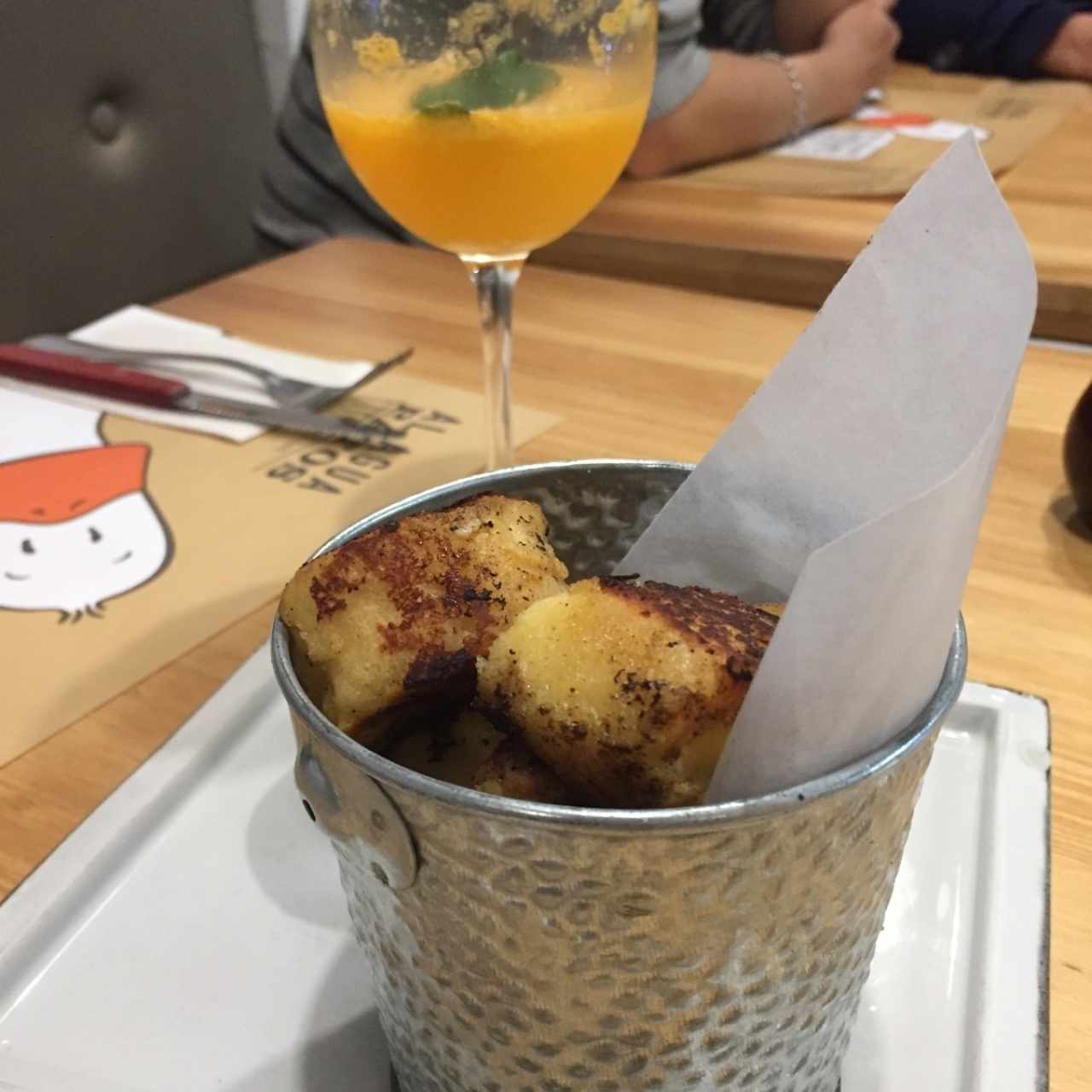 francesitas de queso, acompañadas de Mimosa