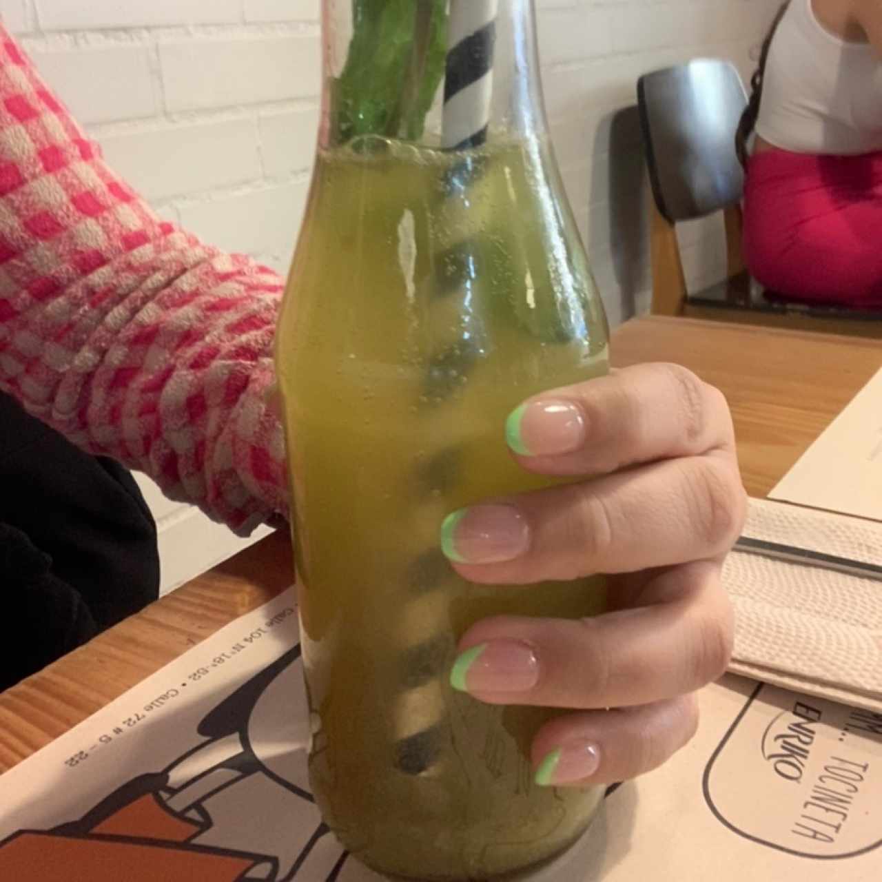 Hierba buena, limon y jengibre