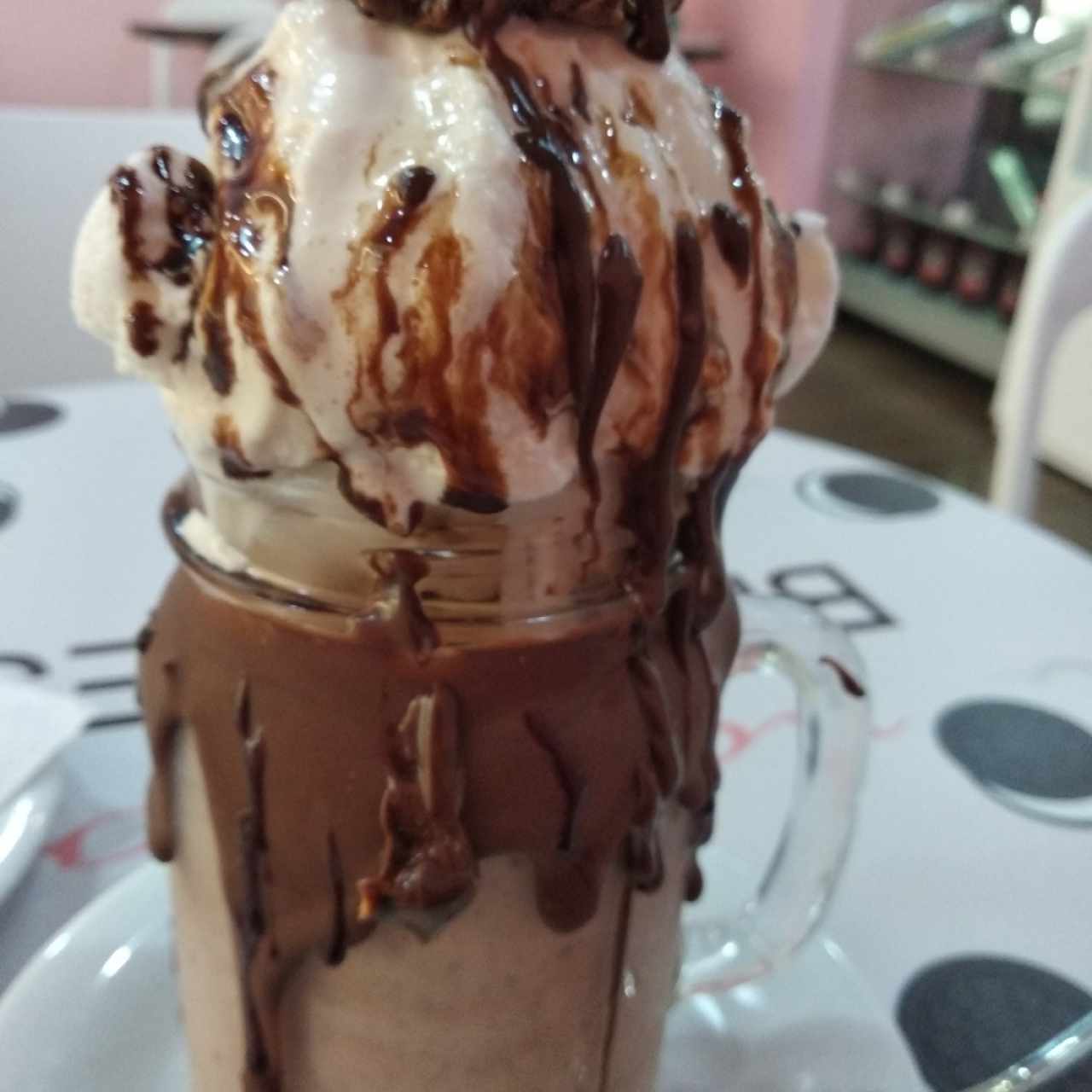 Malteada de Nutella y Ferrero