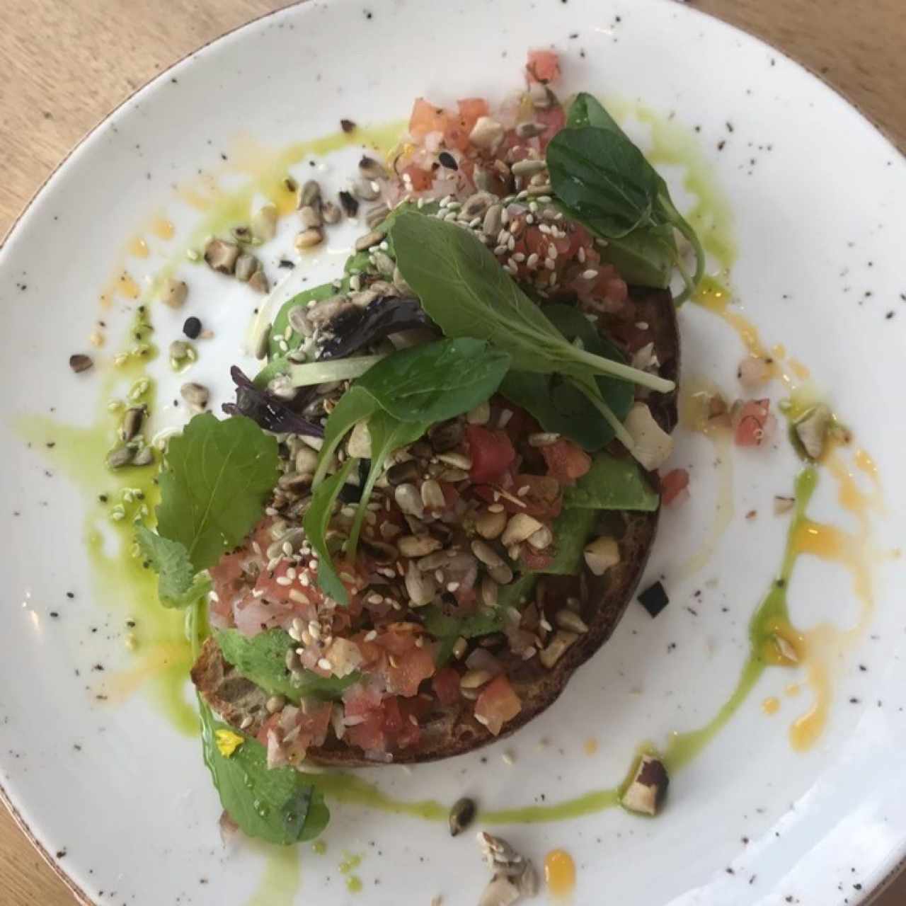 Tostada de Aguacate