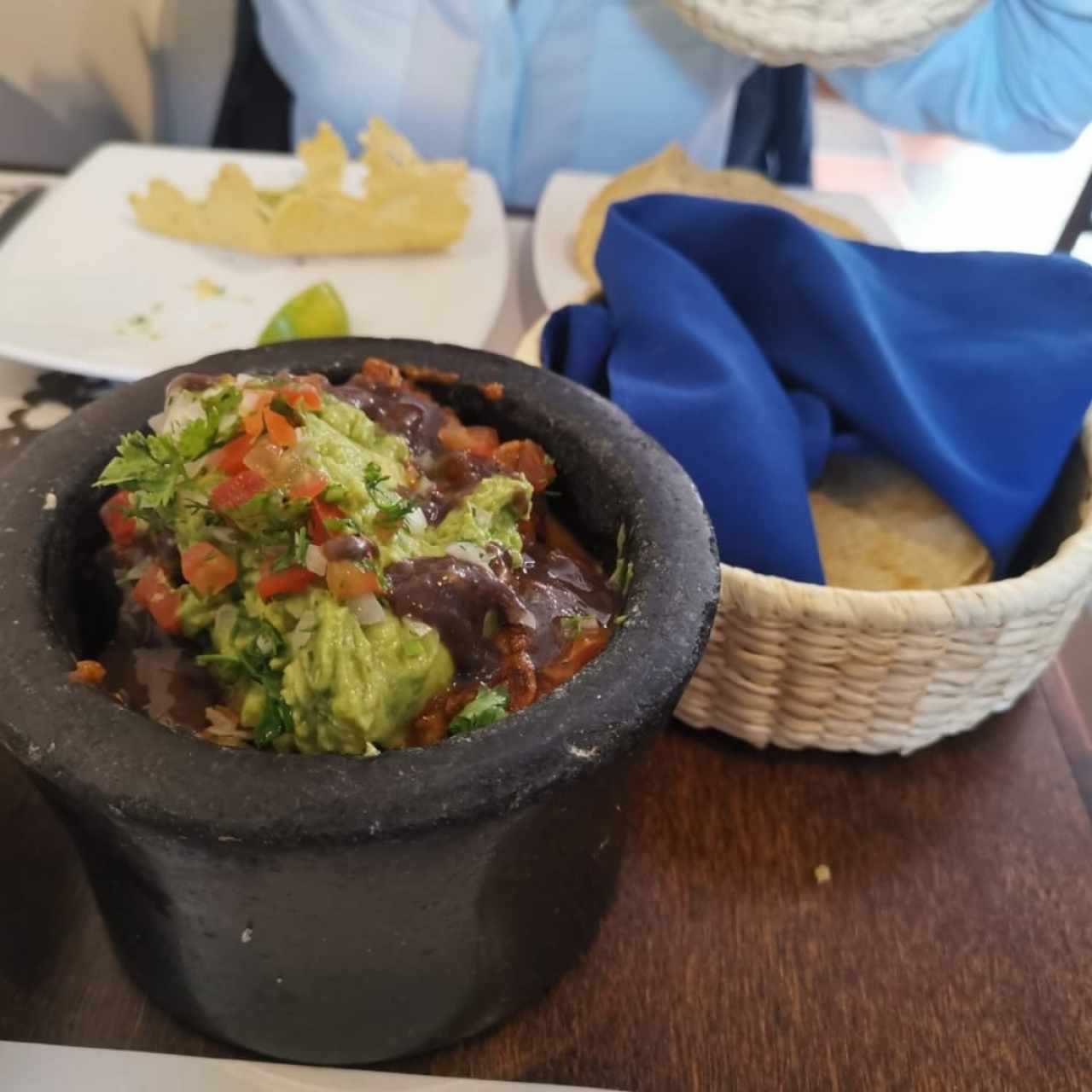 MOLCAJETE DE LA CASA