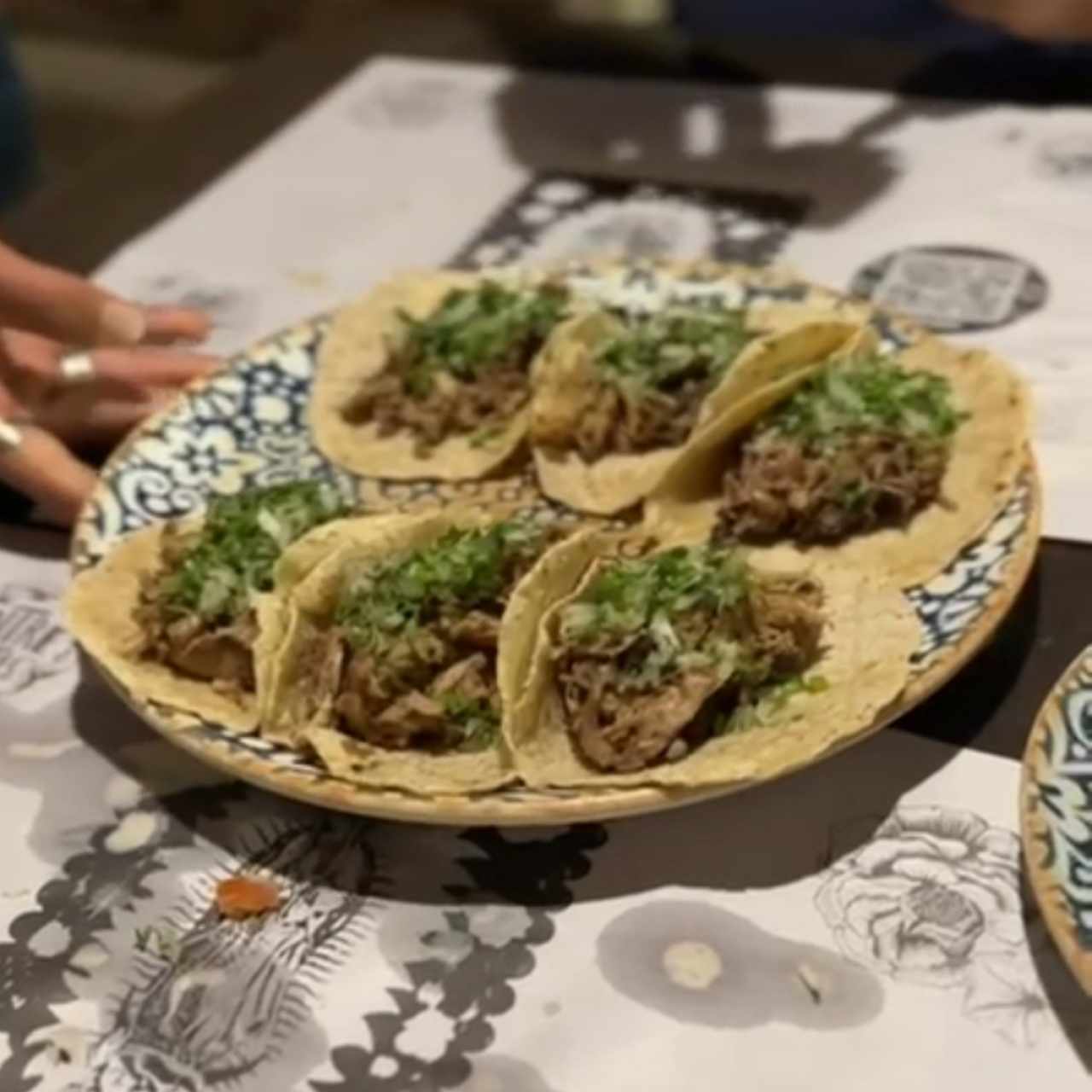 TACOS DE CARNITA