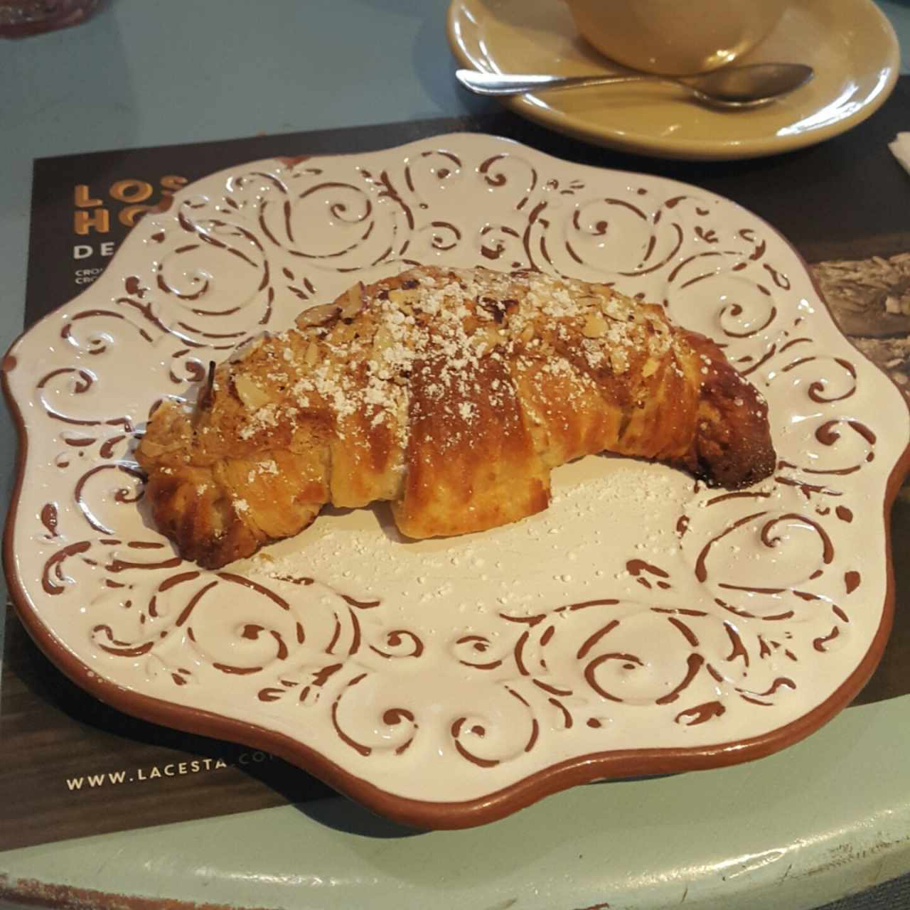 Hojaldres - Croissant de almendra