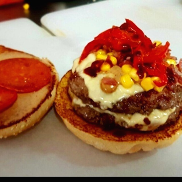 hamburguesa de peperoni