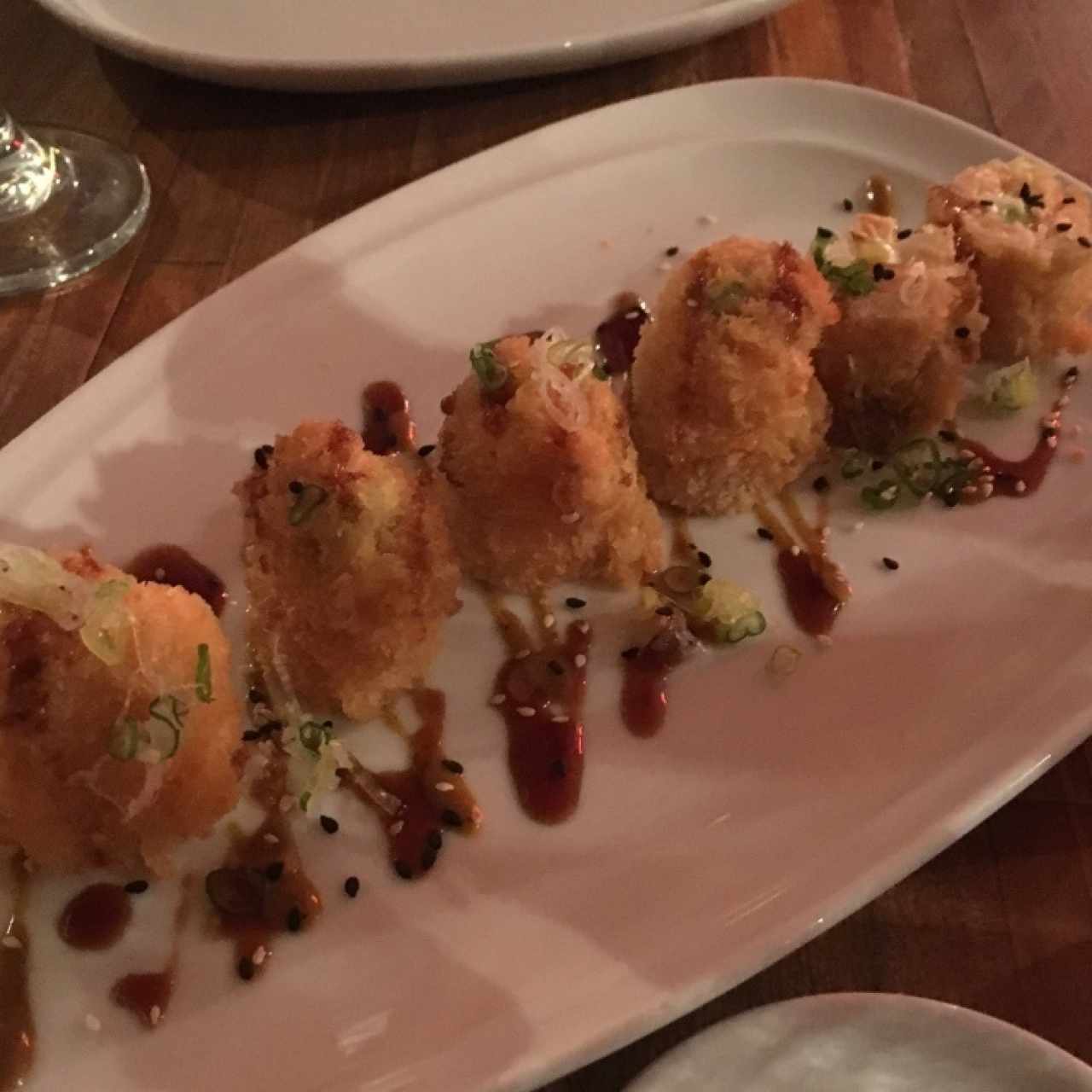 Rollitos de salmón crunch