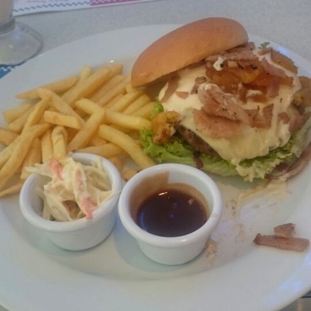 Hawaiian Burguer