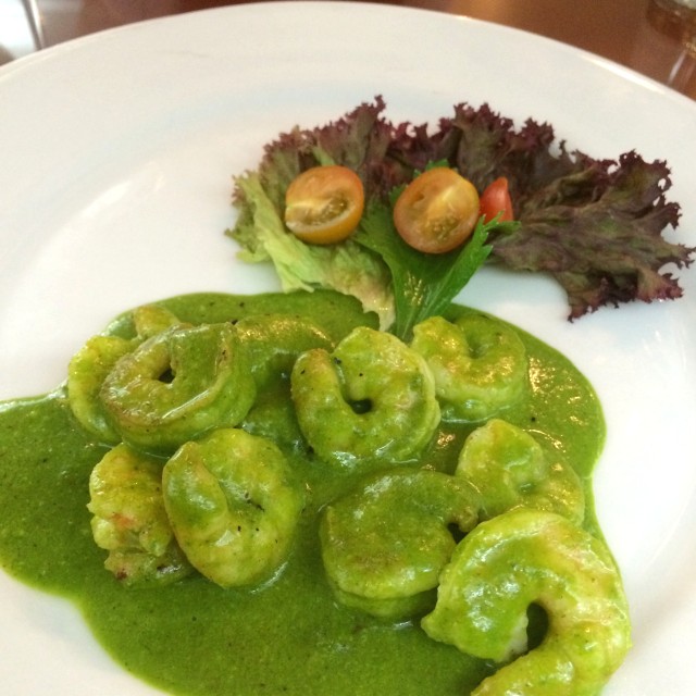 Camarones en salsa verde