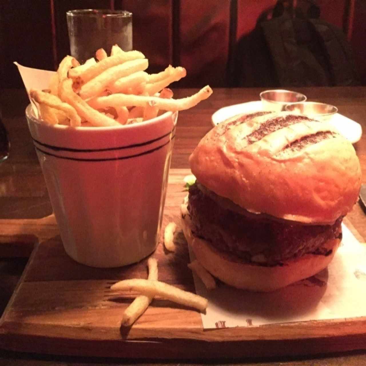 Hamburguesa de la casa
