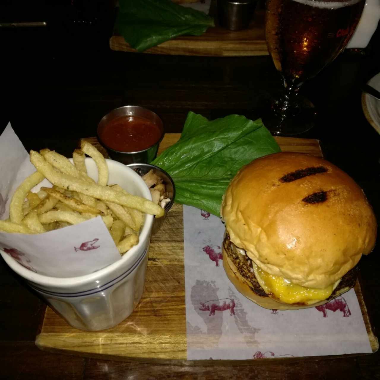 Hamburguesa con champiñones