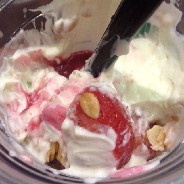 Yogurt frutos rojos