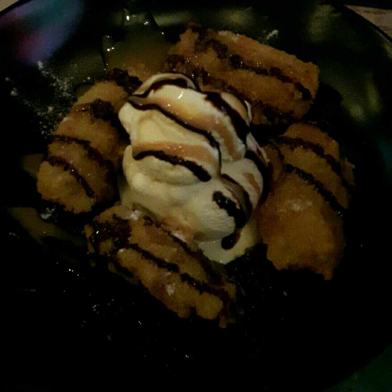 Banana tempura 