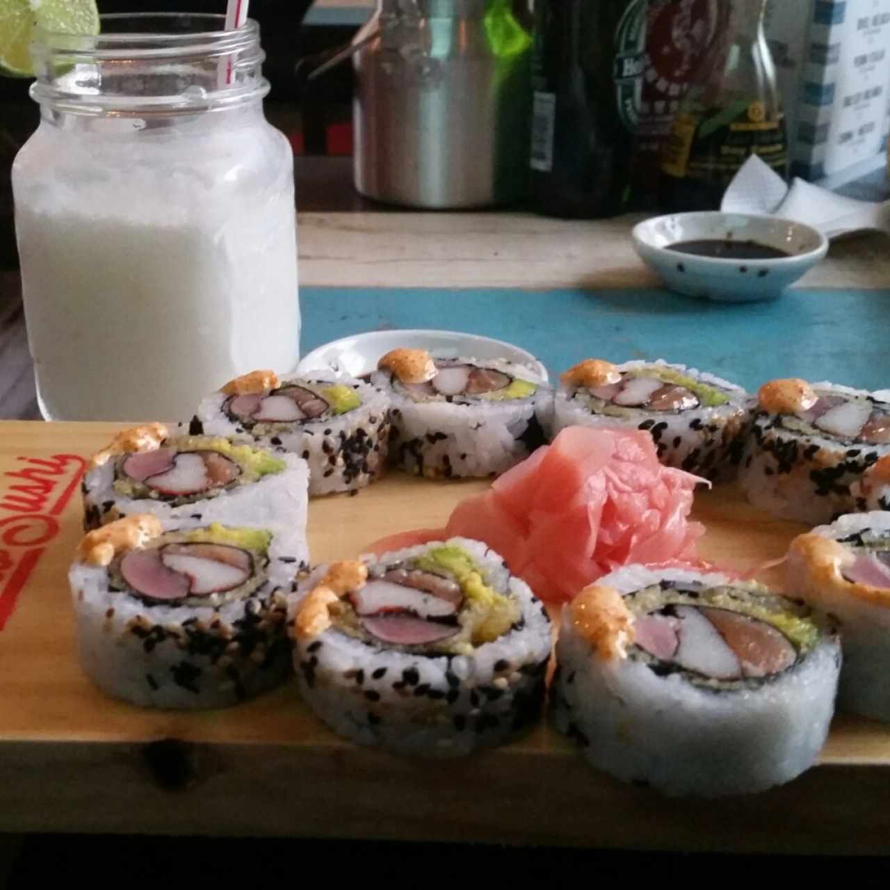 ojo de tigre & limonada de coco :)