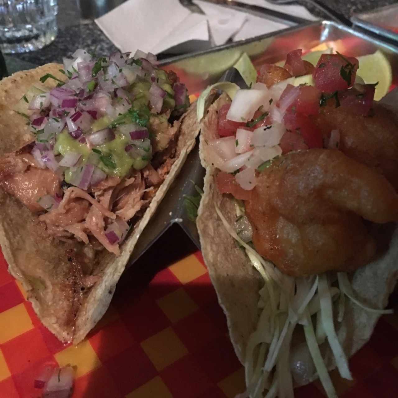 Camarón y arrechera (Tacos) 