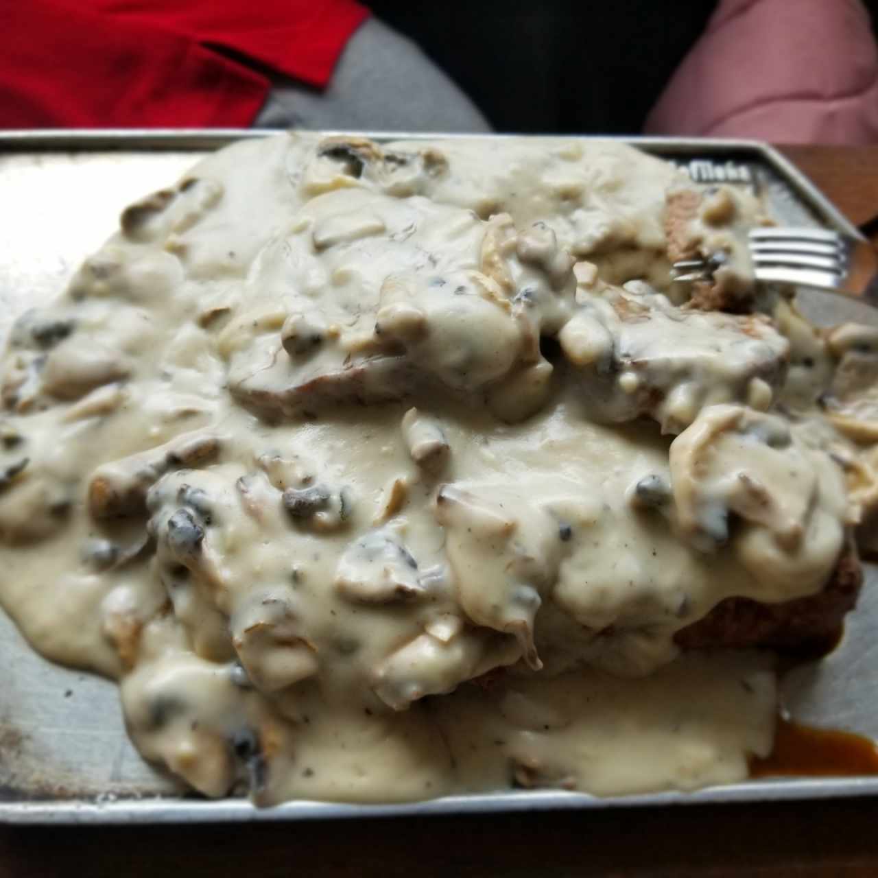 lomo en salsa de champiñones