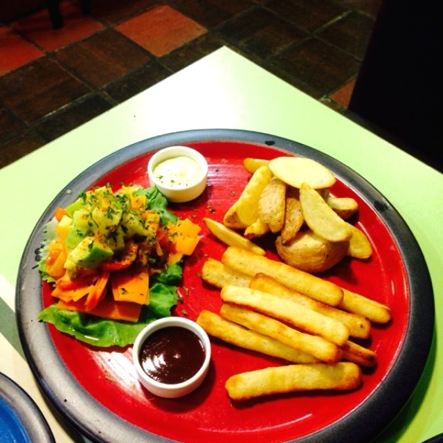 Combo de 24 alitas $ 31.900