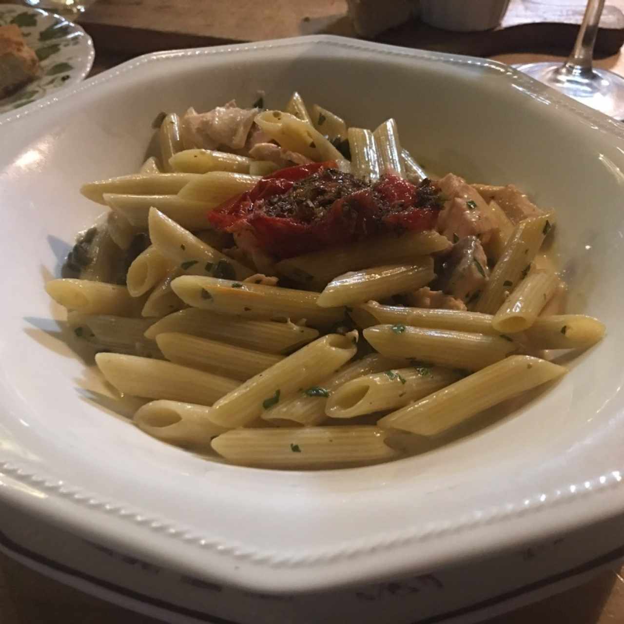Penne con salmón