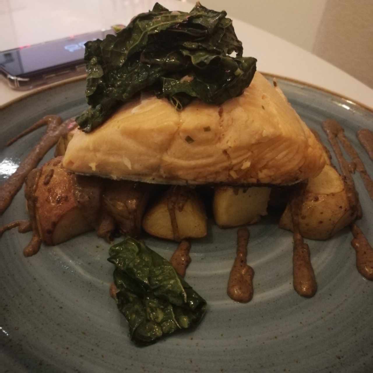 Salmón cocido lentamente