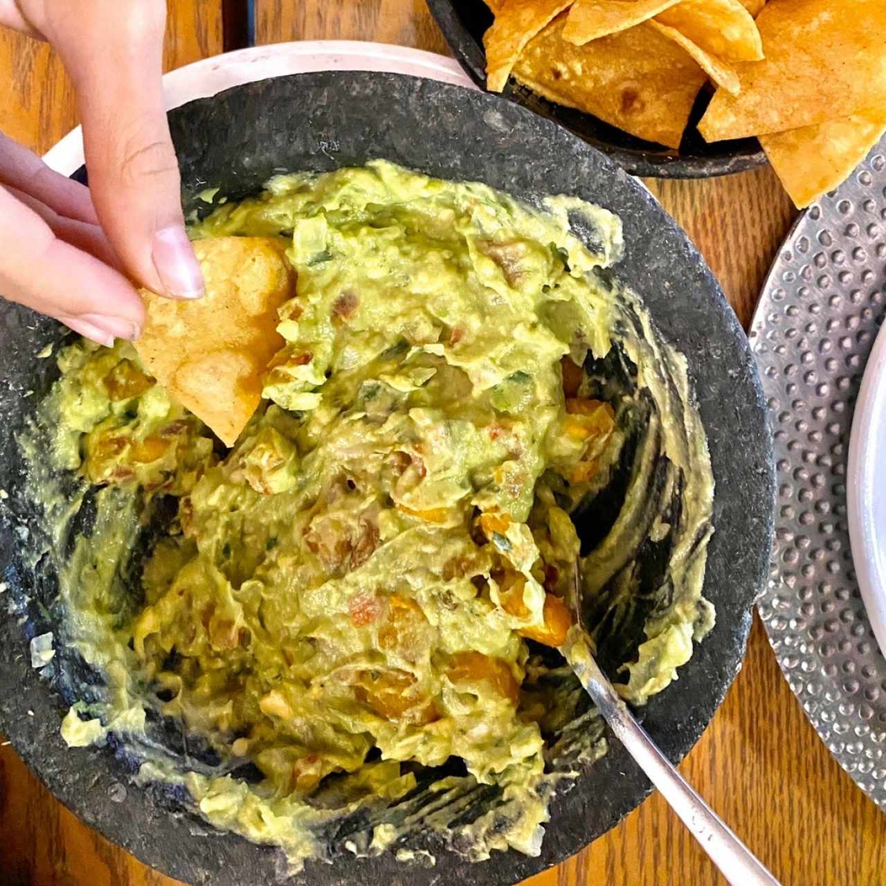 ENTRADAS CONSAGRADAS - SANTO GUACAMOLE