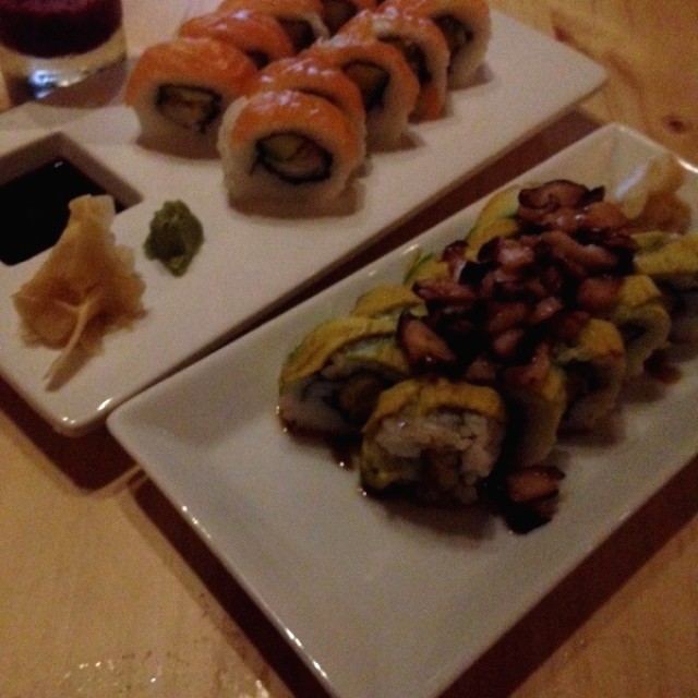 Maki acebichado (pulpo)