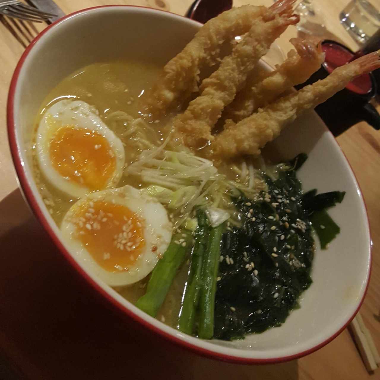 Ramen de langostinos