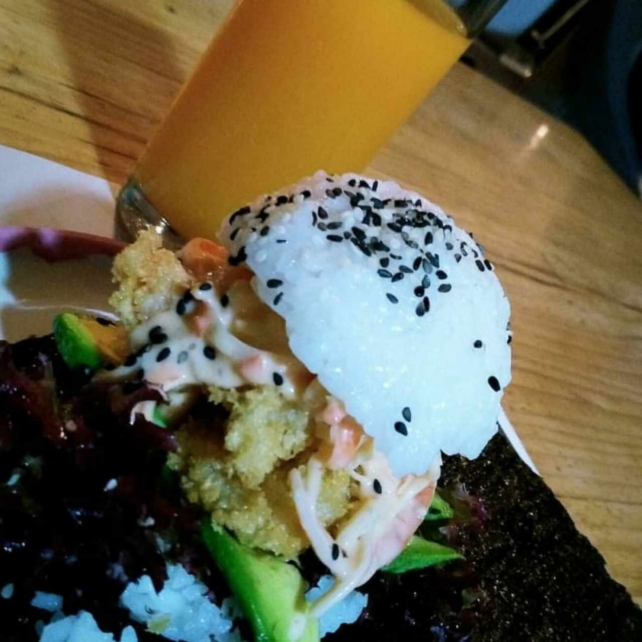 SUSHI BURGUER